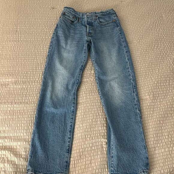 Levi’s WEDGIE STRAIGHT FIT WOMEN'S JEANS size 24 - Picture 3 of 10
